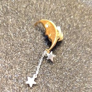 Vintage AVON Moon & Stars 2 Tone Pin - 80's